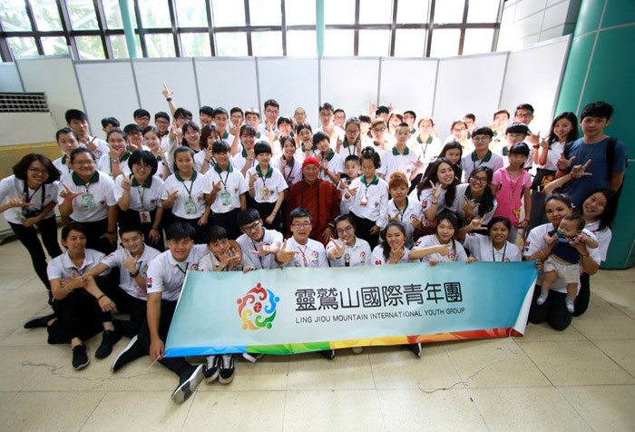 青年團福利大放送 國際青年與心道法師近距離接觸