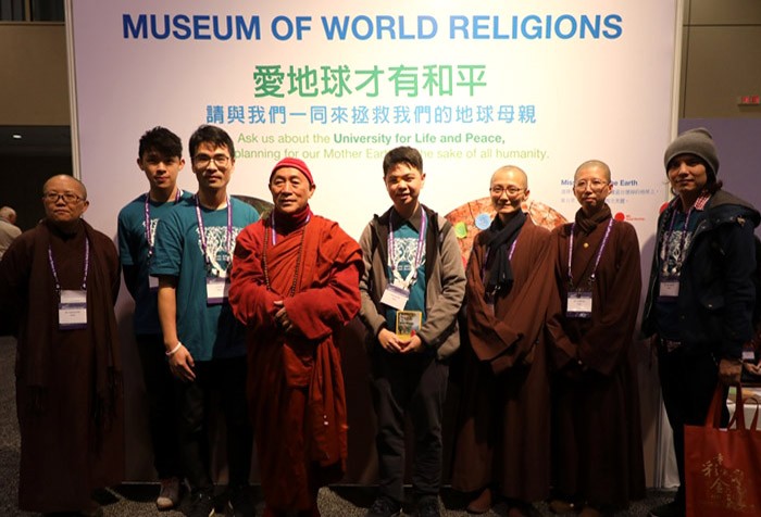 我和師父一起站在世界的舞台上 佛系青年遇見PoWR